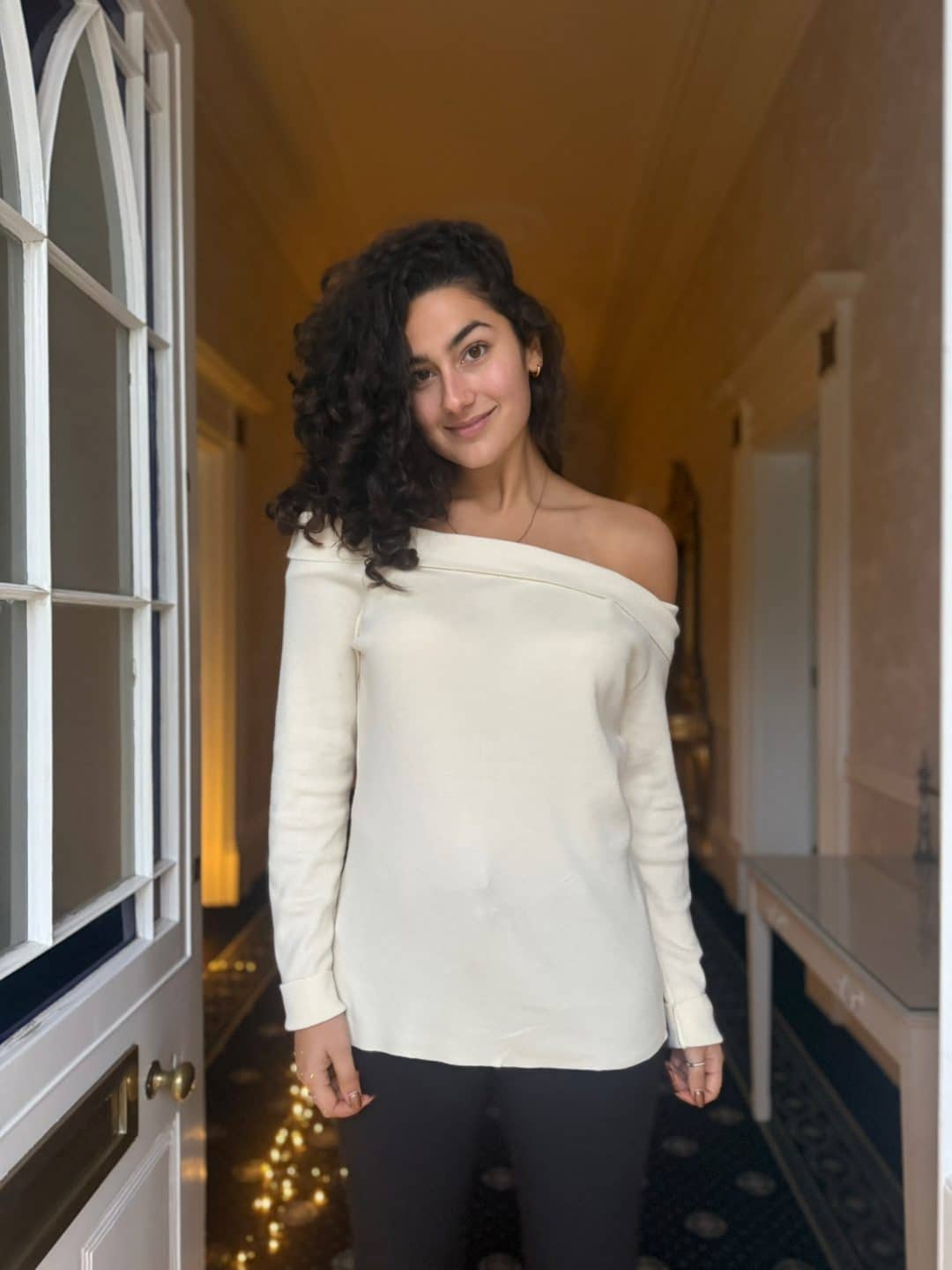 Cream Ex Karen Millen Soft Touch Off The Shoulder Wide Turn over Neck Jumper