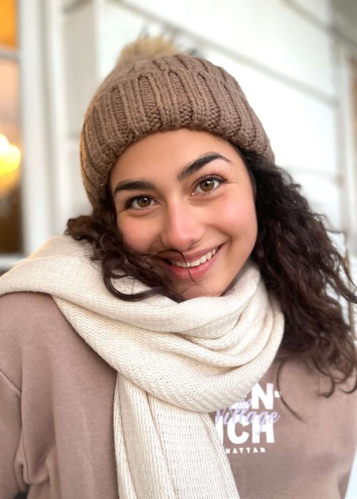 Facetune_21-11-2024-11-16-02